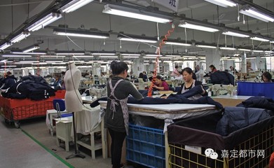 這個冬天,你還缺一條好的羽絨被!就在太倉!一家專門做羽絨制品的工廠,直銷日本!
